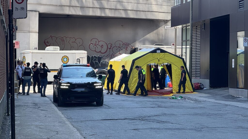 Suspected Carfentanil Lab Found in Montreal Condo