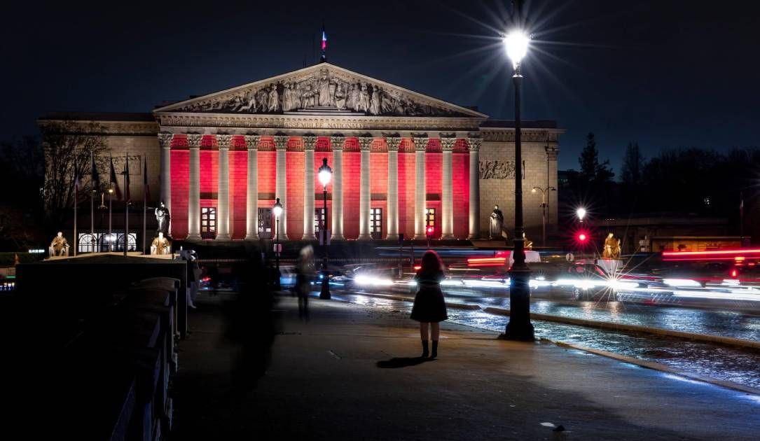 French Parliament greenlights social media ban for under-15s